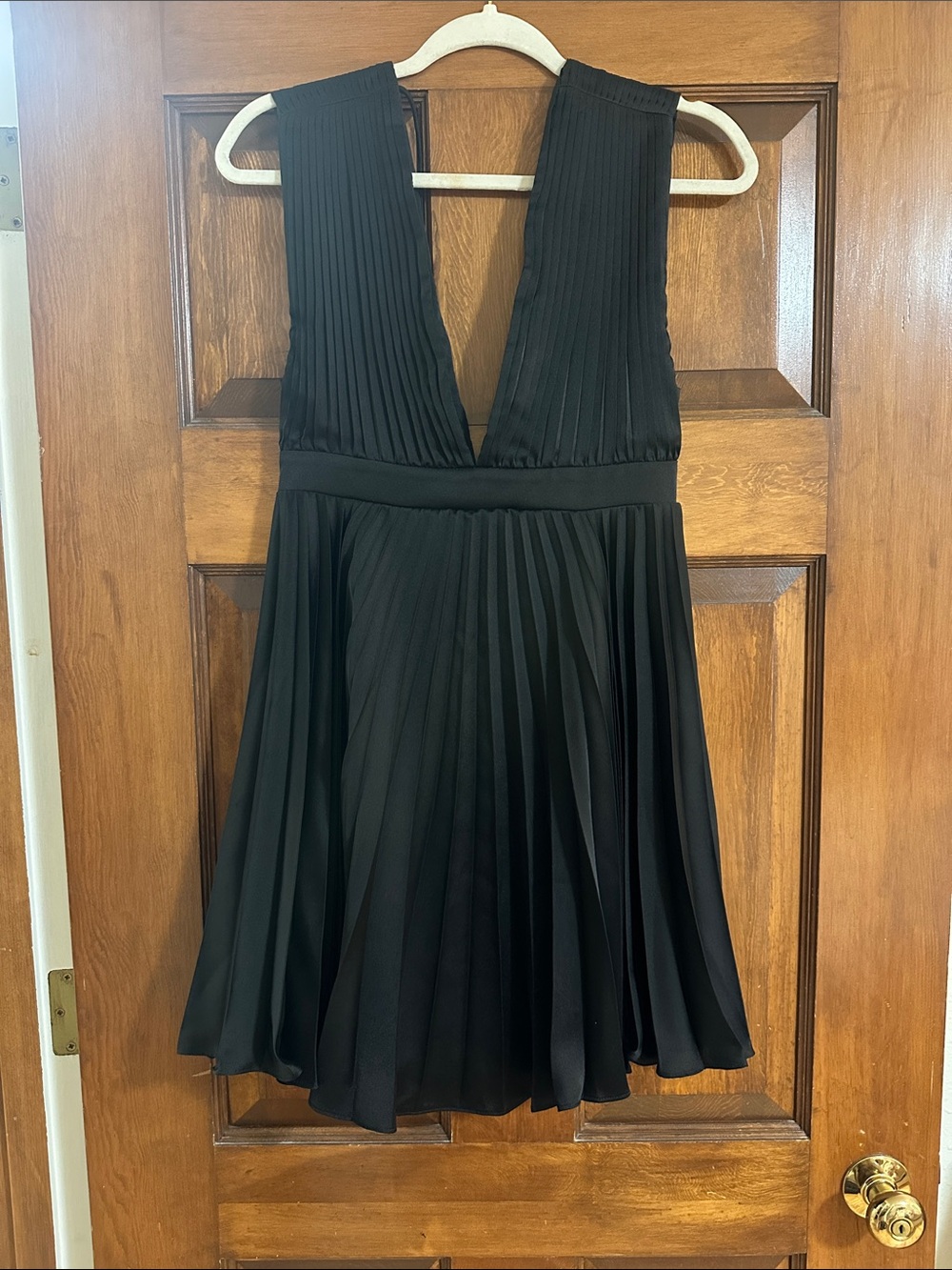 Abercrombie & Fitch Black Pleated Deep V Mini Dress